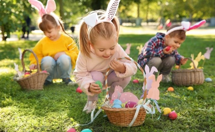 kids looking in Easter baskets