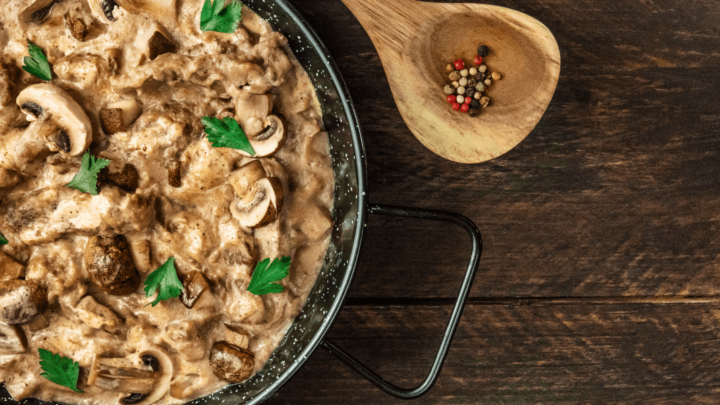 Easy Beef Stroganoff